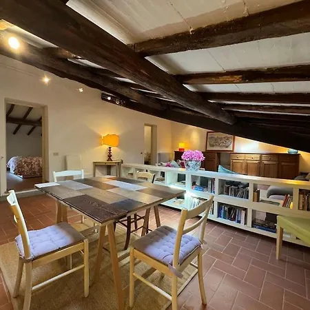 Casa Dom 아파트 SantʼAndrea di Compito